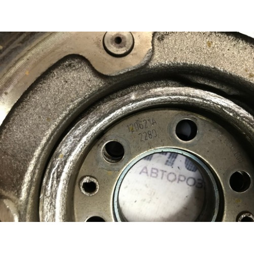 Маховик Ford Focus 3 1.6TDCI 2011-2017 AV616477CE